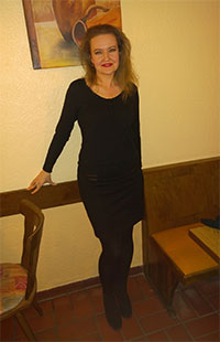 http://wegzuzweit.de/templates/j51_oxygen/images/damen/6382_Maria.jpg