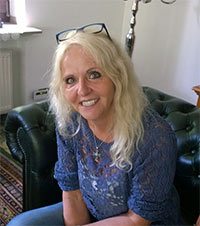 http://wegzuzweit.de/templates/j51_oxygen/images/damen/6684_Julia.jpg
